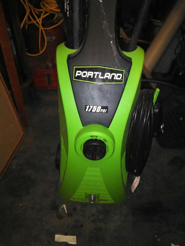 Portland 1750 psi electric pressure washer for Sale in Puyallup, WA