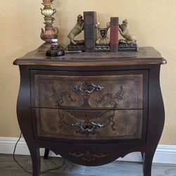 Late 20th Century French Louis XV Style Inlaid Bombe Chest / Entry / Console Table