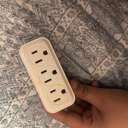 3 wall plug in