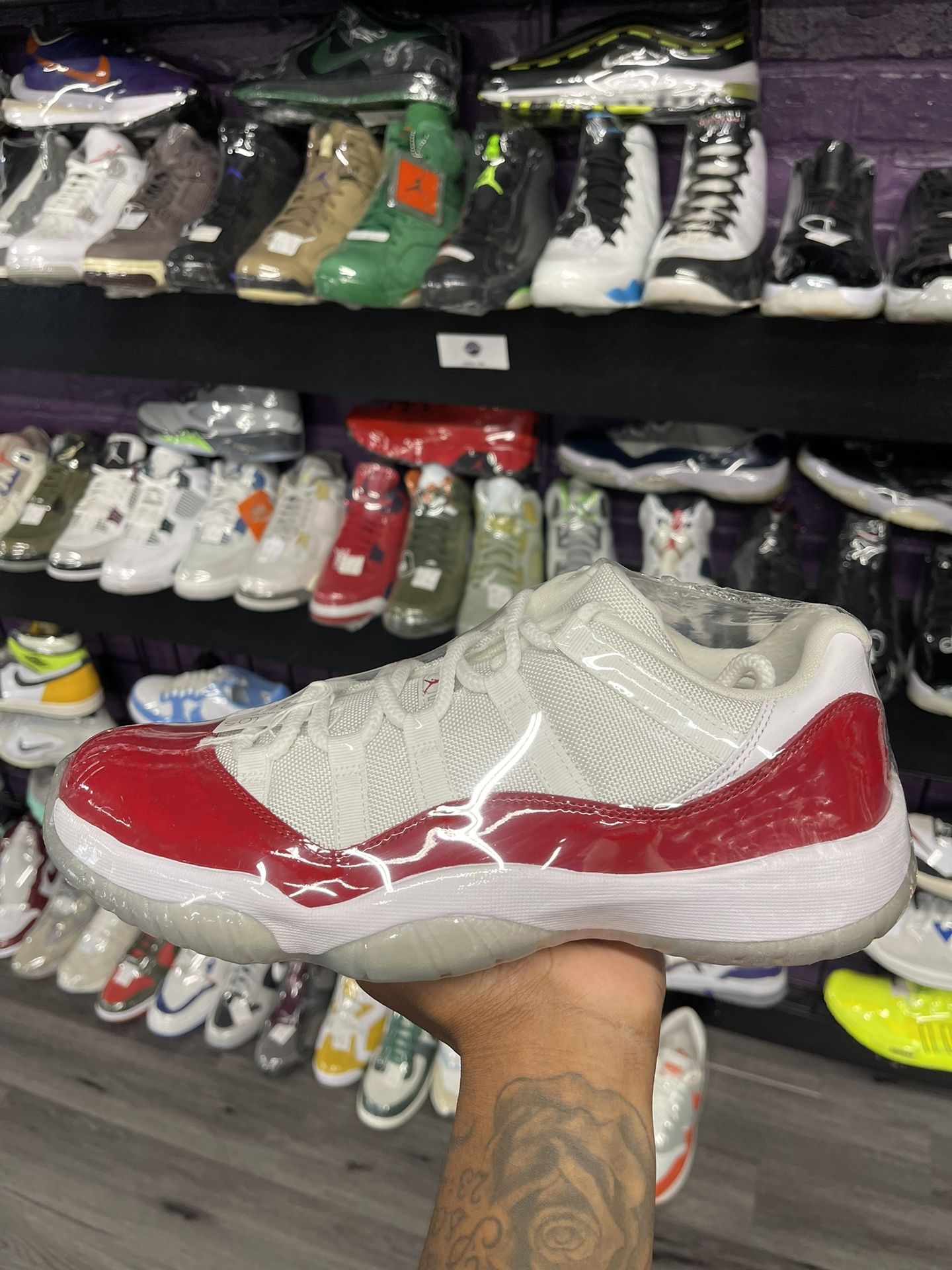 Air Jordan 11 Low “Cherry”