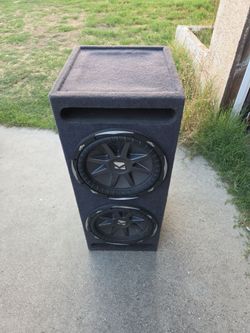 Kicker subs/ Used not sure if they work
