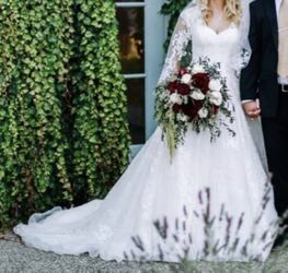 Ivory Wedding Dress