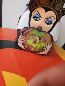 Loungefly Villans bag Snow White Maleficent