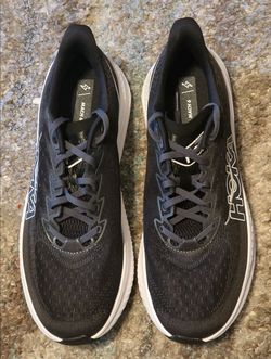 Hoka Mach 6 Black Running Shoes Size 11.5 $85