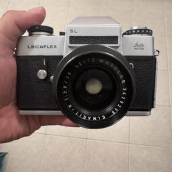 Leicaflex SL W/ 35mm Elmarit Lens 