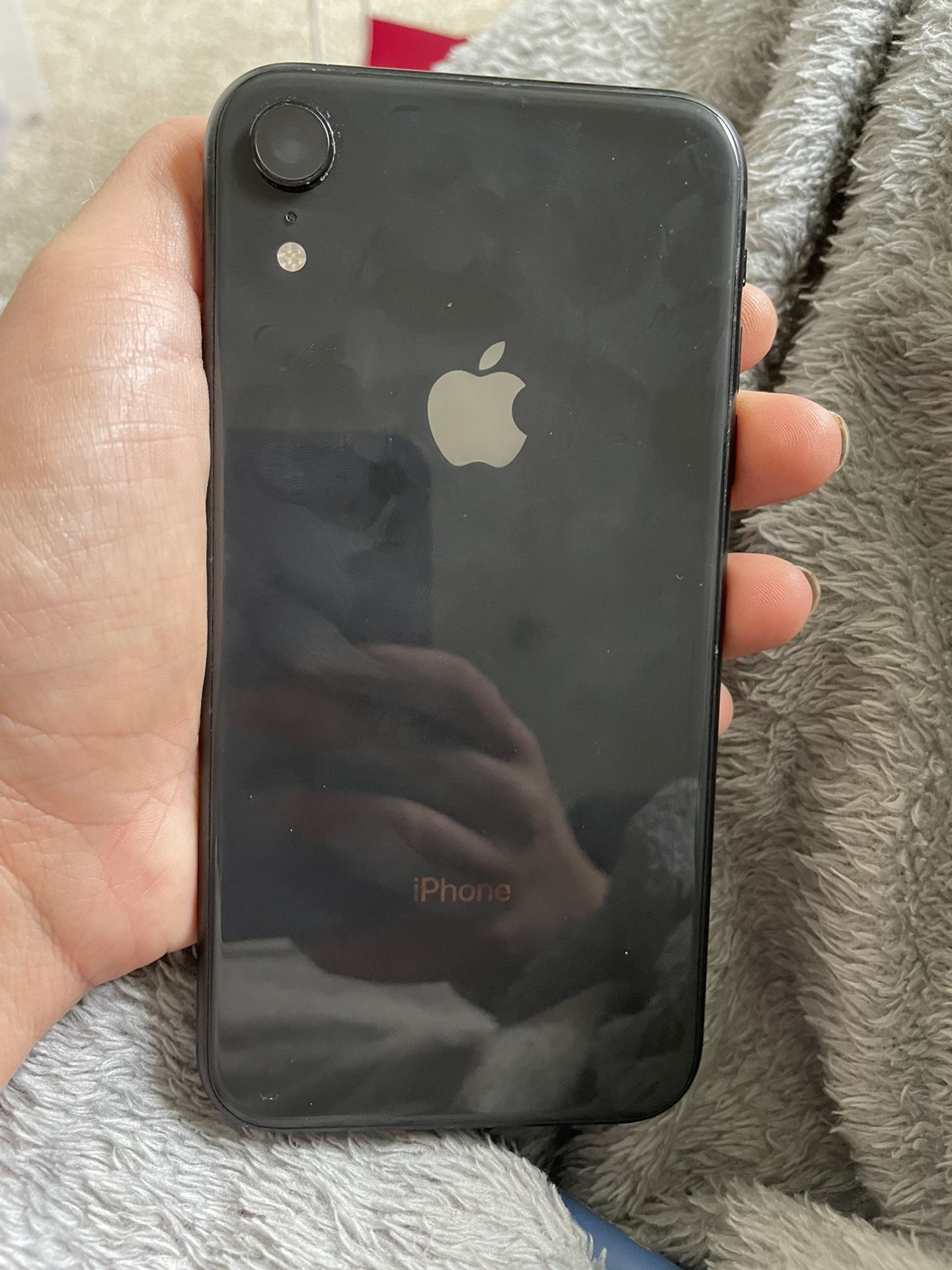 iPhone XR For Sale Had It In A Case The Whole Time 