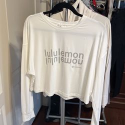 Lululemon Crop Top - Brand New Size 8