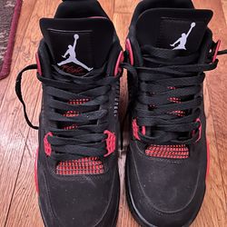 Air Jordan 4 red thunders size 12