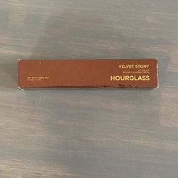 Velvet Story Hourglass Lip Cream New In Box