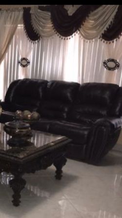 Only -1 Recliner sofa real leather. 1-Sofa de tres plazas piel real