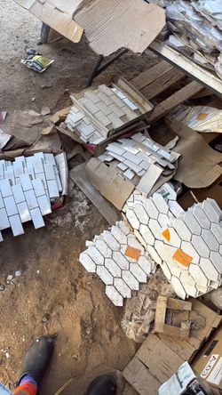 20 Dlls for all this tile  great deal