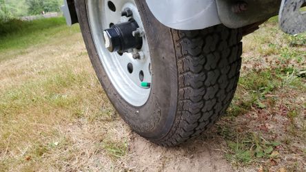 King KB 1410 boat trailer