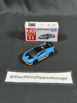 1/62 Takara Tomy Tomica #11 - Baby Blue Lamborghini Huracan STO (2021)