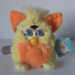 Vintage Furby Babies “Sunny Yellow” Yellow & Orange Toy 1999 Tiger Electronics