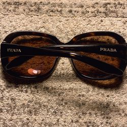 Prada Sunglasses With Prescription Lenses (replaceable)