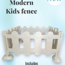 Kids Modern White Fence / Gate. NEW 