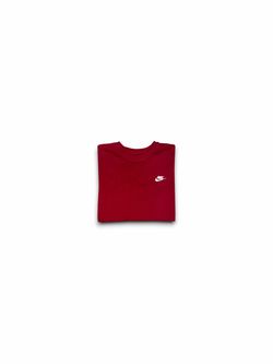 The Nike tee embroidered club logo essential t-shirt burgundy men’s large
