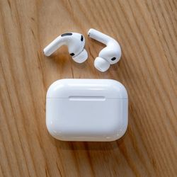 Air Pods Pro 3
