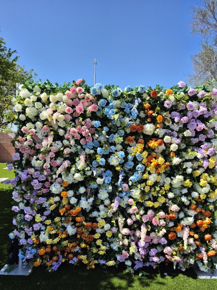Flower Wall R*E*N*T