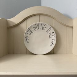 Rae Dunn Plate 💕✨