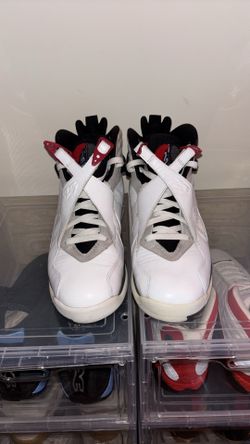 Air Jordan 8 “Bugs Bunny” 2013