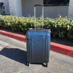 Luggage - Shiny 2-Tone Blue/Black Medium Sized Check-In Luggage, Expandable with Double Spinner Wheels