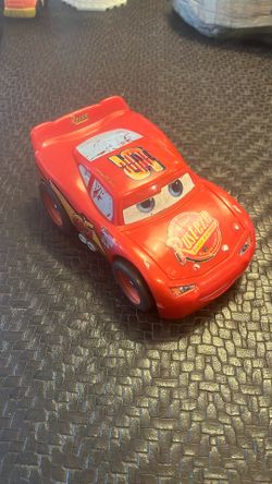 Cars Lighting McQueen 