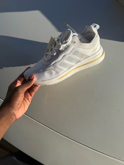 Adidas Cloudfoam White Gold Sneakers