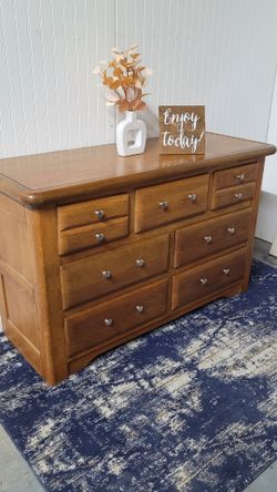 SMALL BASSETT DRESSER