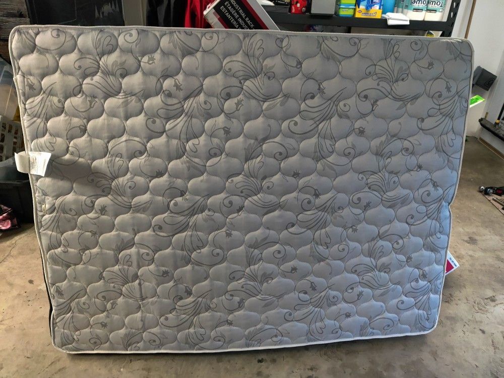 Like New Heated Rv Mattress for Sale in Federal Way, WA - OfferUp