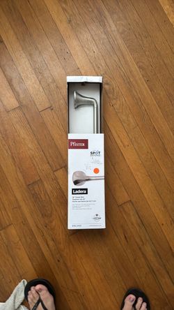 Pfister 18” towel bar