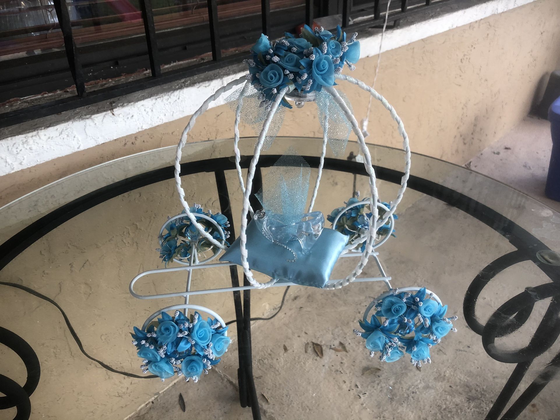 Cinderella Carriage Center Pieces