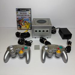 Nintendo GameCube Platinum Console Super Smash Bros Melee 2 Controllers Bundle