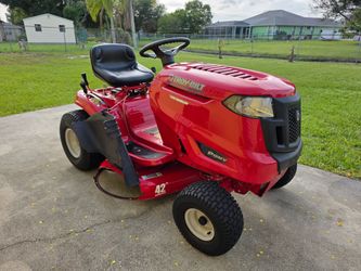Troy-Bilt Pony 42-inch riding lawn mower