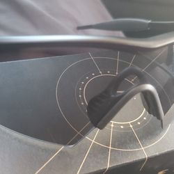 Oakley M frame