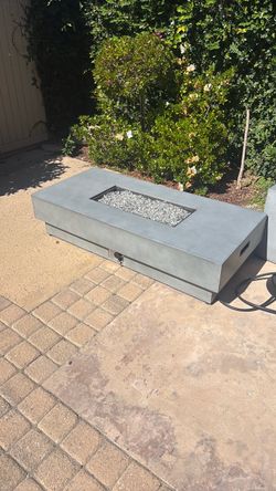 Large propane first table, with tank cover