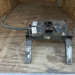 Husky 5th Wheel Hitch 16K