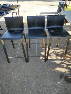 3 bar chair 36 inches high