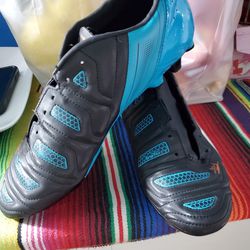 Puma Evo Power 4 Soccer Shoes Size 10