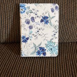 2022 Regular Kindle Case: Brand New