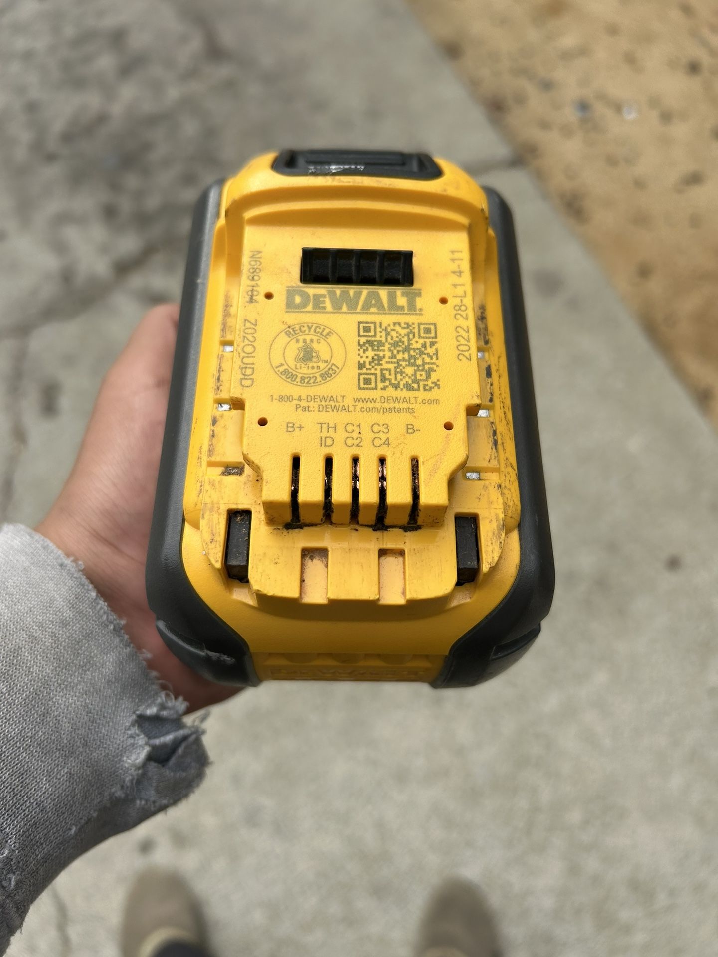 dewalt flexvolt 20v 60v battery