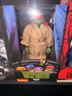 TMNT Raphael in Disguise Action Figure
