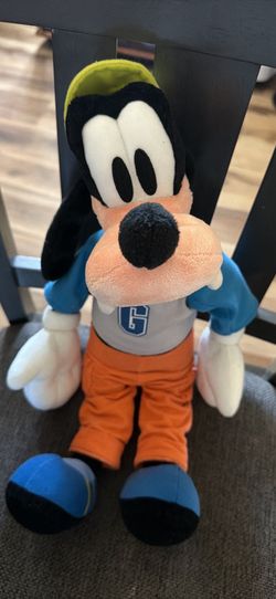 Disney Goofy  plush toy