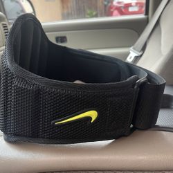 Nike Structured Training Belt 2.0