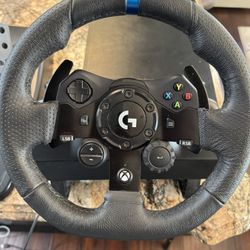 Logitech g923 Racing Wheel Pedals and Shifter For Xbox  And pc New De Two Times 
