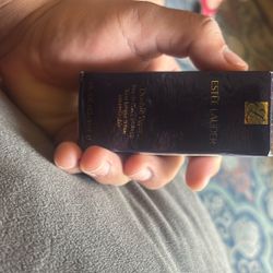 Estée Lauder Double Wear 