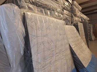 CLEARING OUT New Queen Mattresses $99