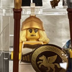 Lego Mini Figure Series 12 Battle Goddess