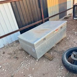 Auxiliary Tank / Tool Box