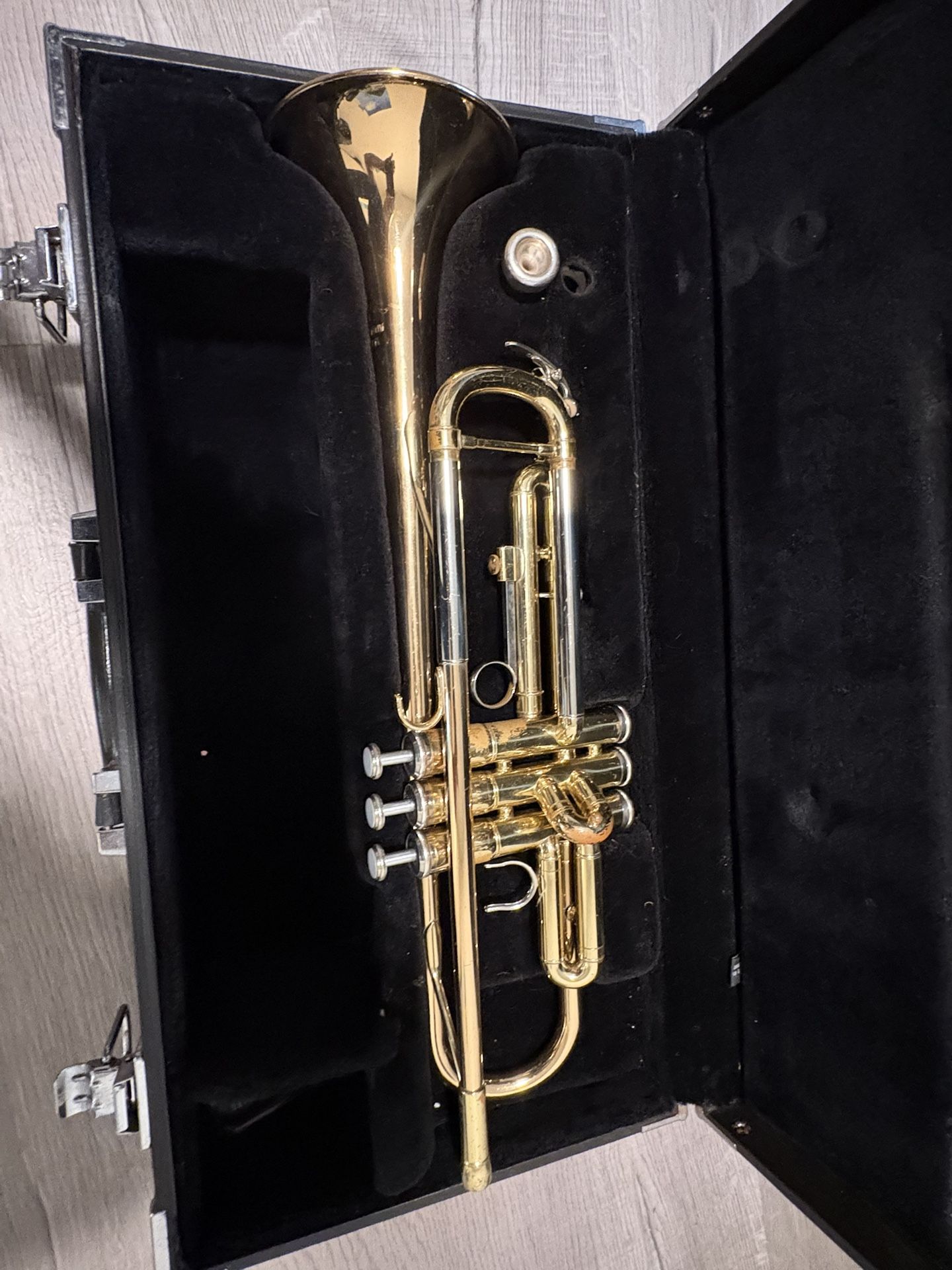 Yamaha Advantage Tr1 B flat Trumpet